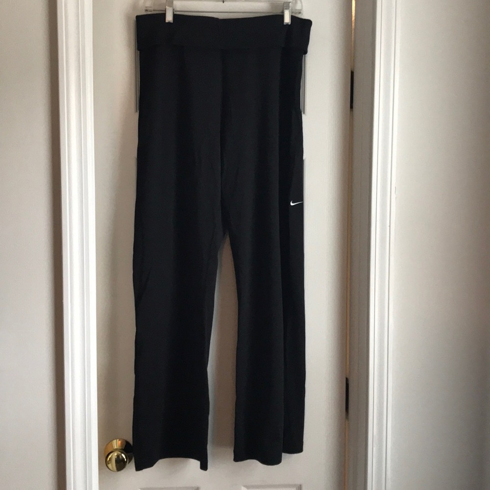 Women’s Nike pants